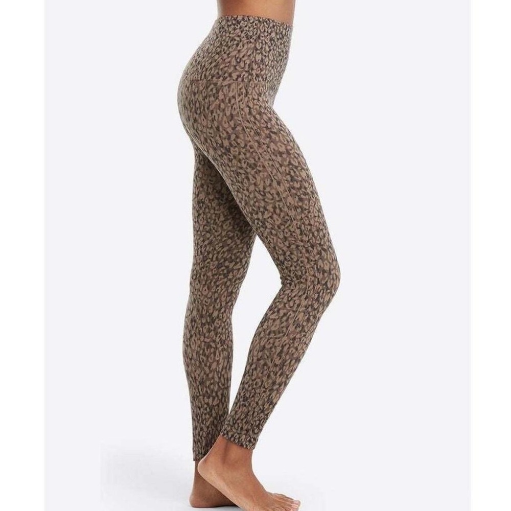 Spanx comfy stretchy leopard leggings